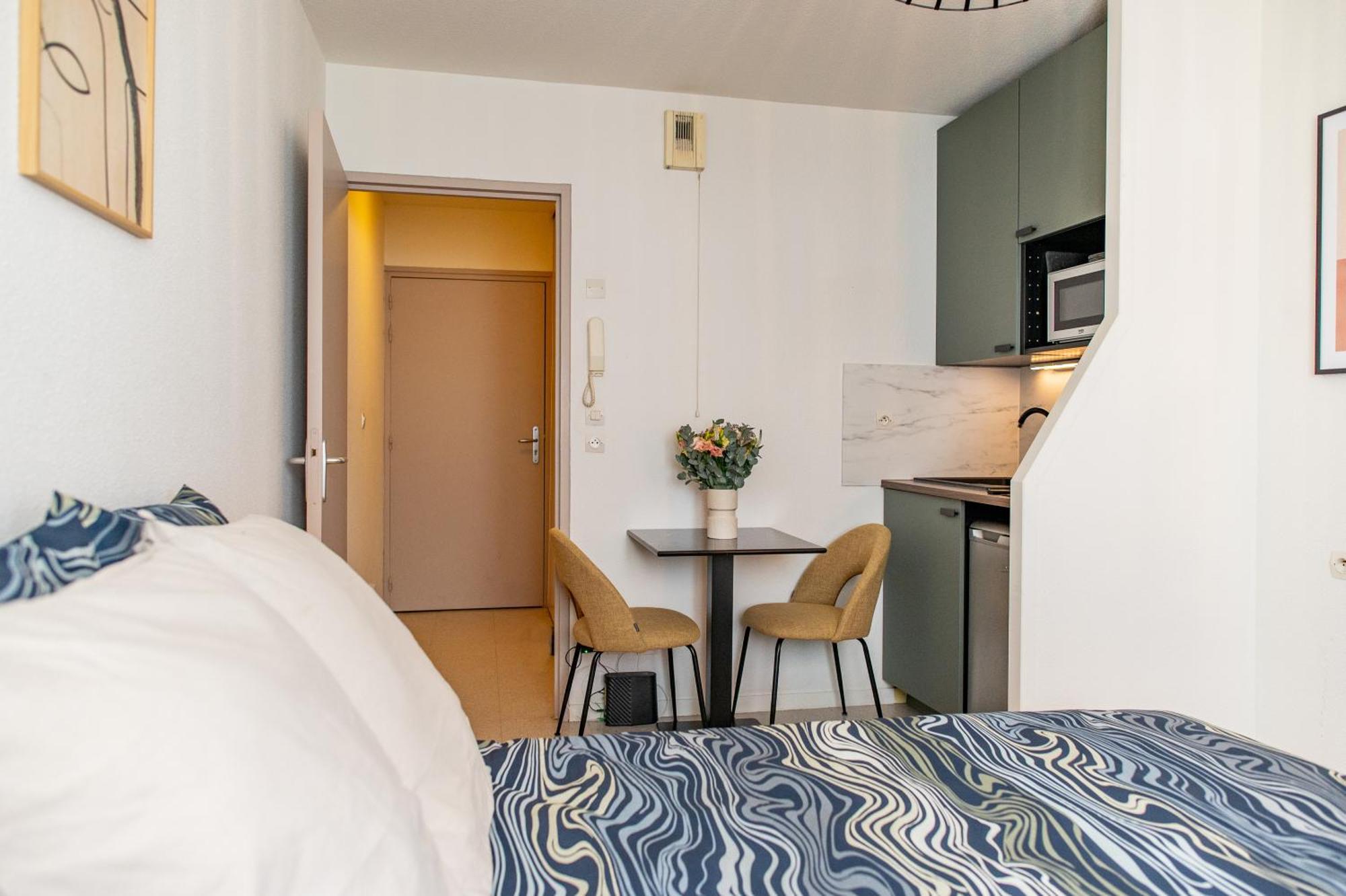 Villeurbanne Centre Appartement Meuble Экстерьер фото